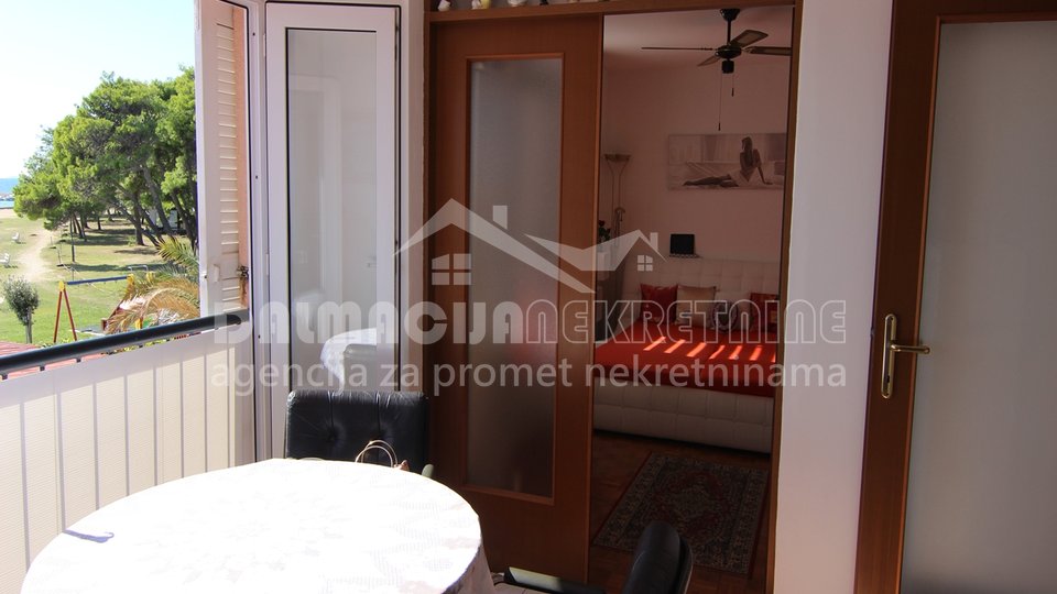 Privlaka, apartman 1.red uz more,82,66 m2 (prodaja)