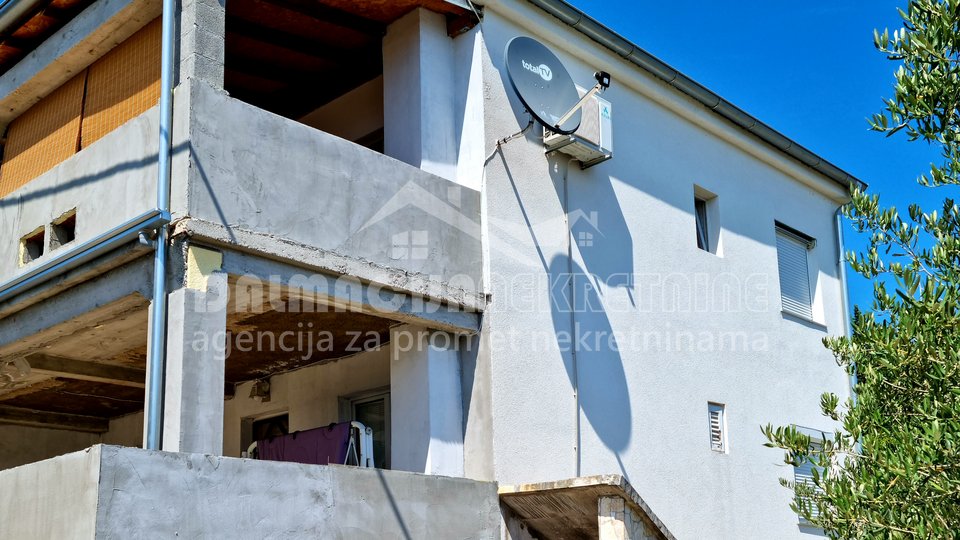 House, 150 m2, For Sale, Obrovac - Gornji Karin