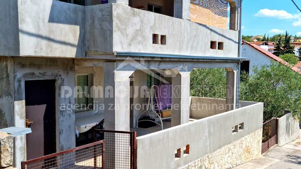 House, 150 m2, For Sale, Obrovac - Gornji Karin