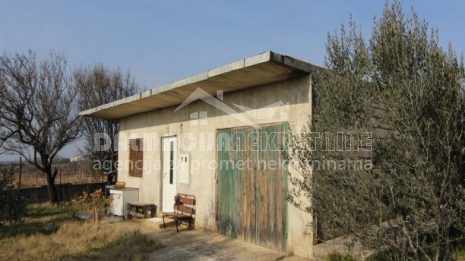 Building plots, Zadarska, Vrsi,1470 m2