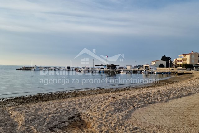 Zadar, Vrsi Mulo, gradbeno zemljišče 90 m od morja