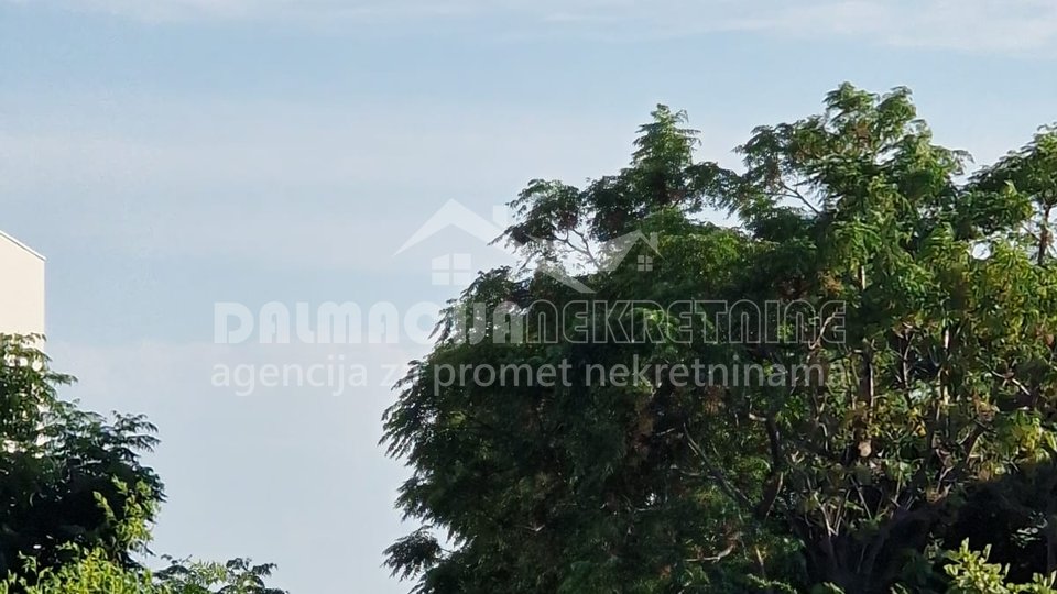 Land, 720 m2, For Sale, Privlaka